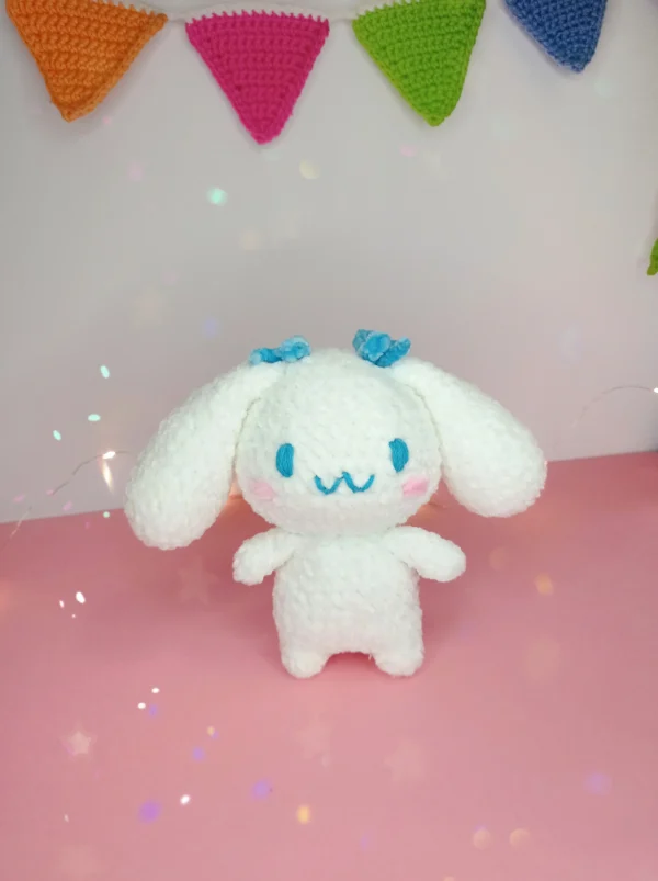 Amigurumi de Cinnamoroll. Tierno, suave y hecho a mano. ☁️💙